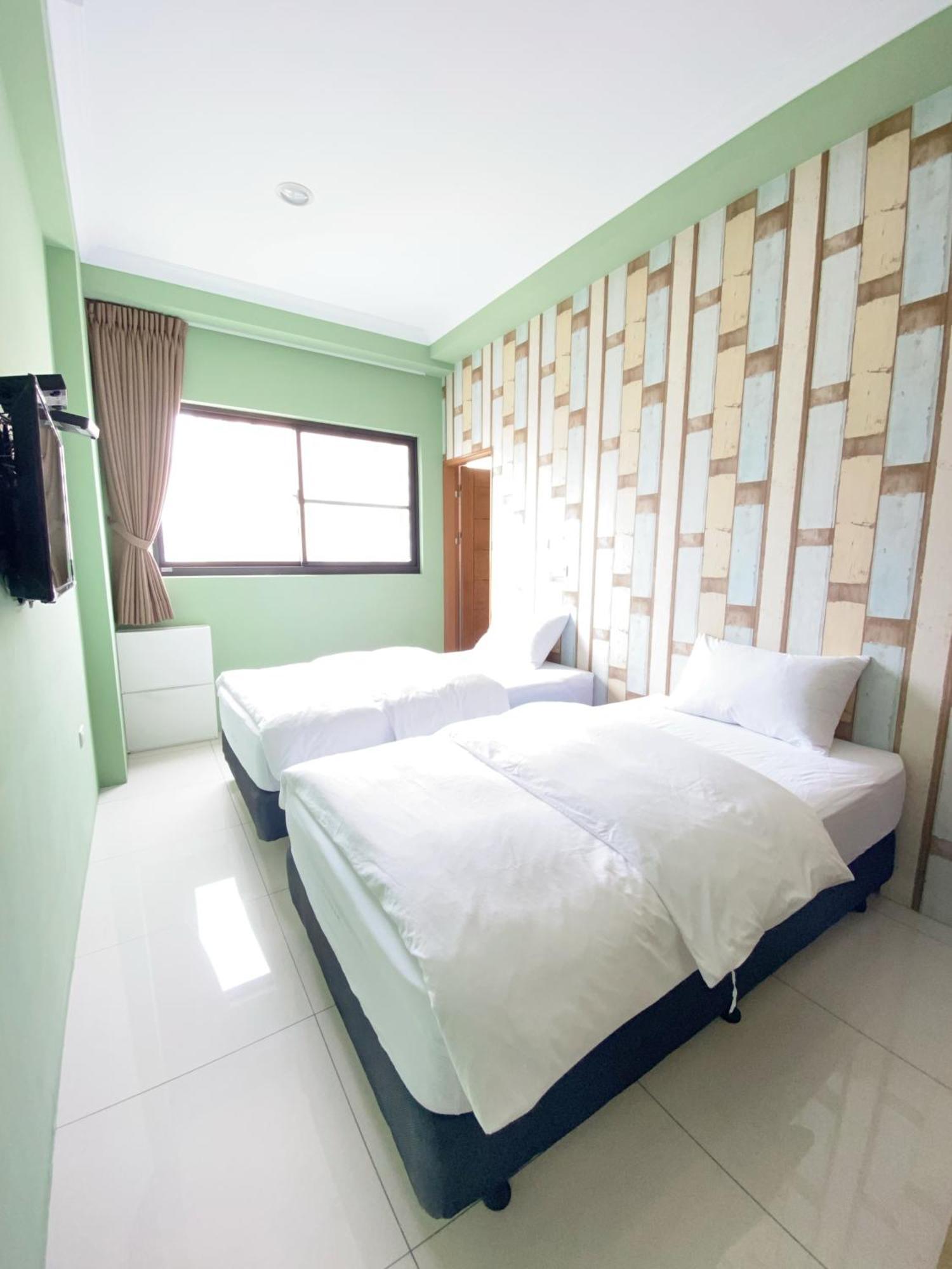 108 House Inn Тайнан Екстериор снимка
