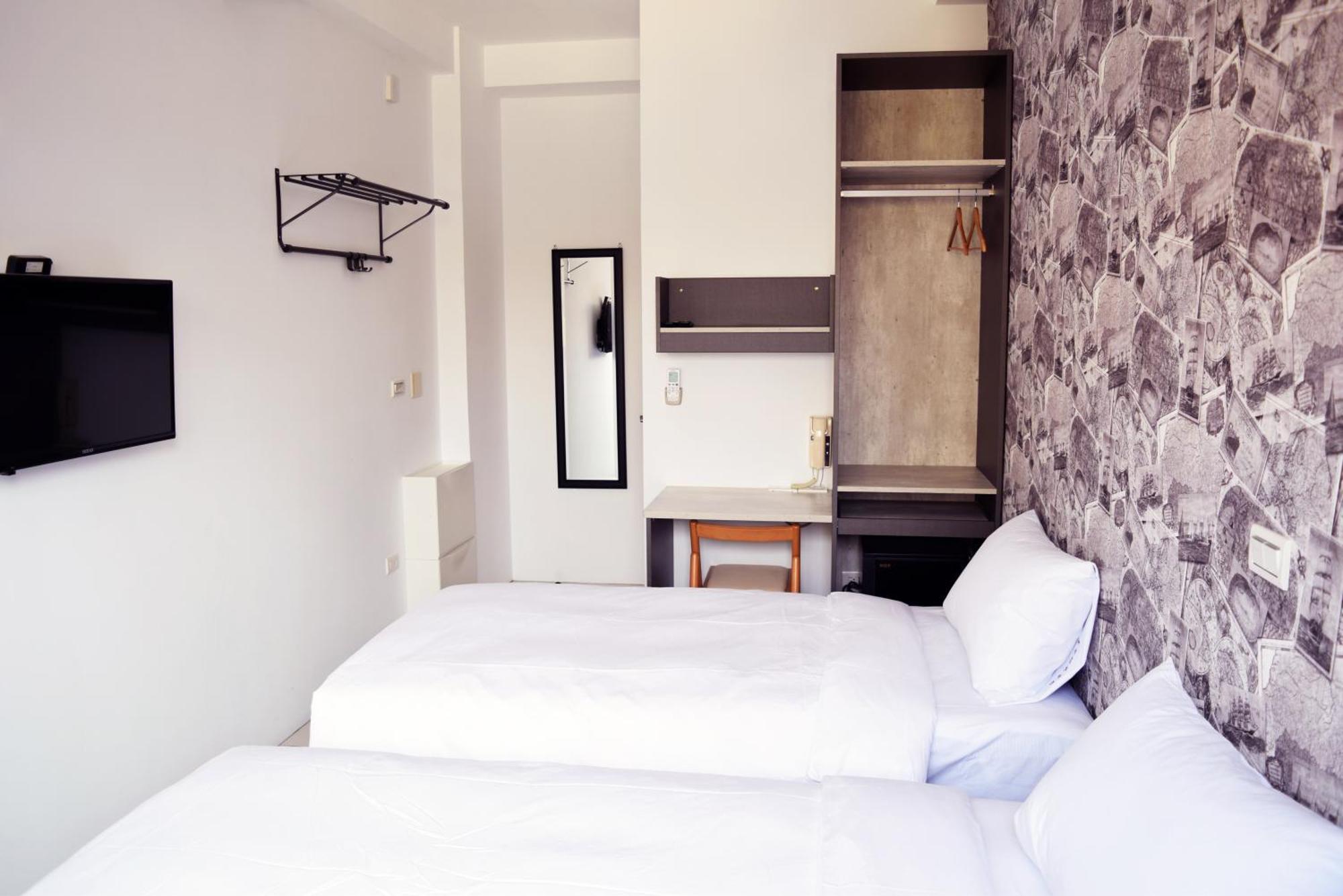 108 House Inn Тайнан Екстериор снимка
